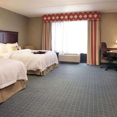 Hampton Inn & Suites Columbus Polaris Extérieur photo