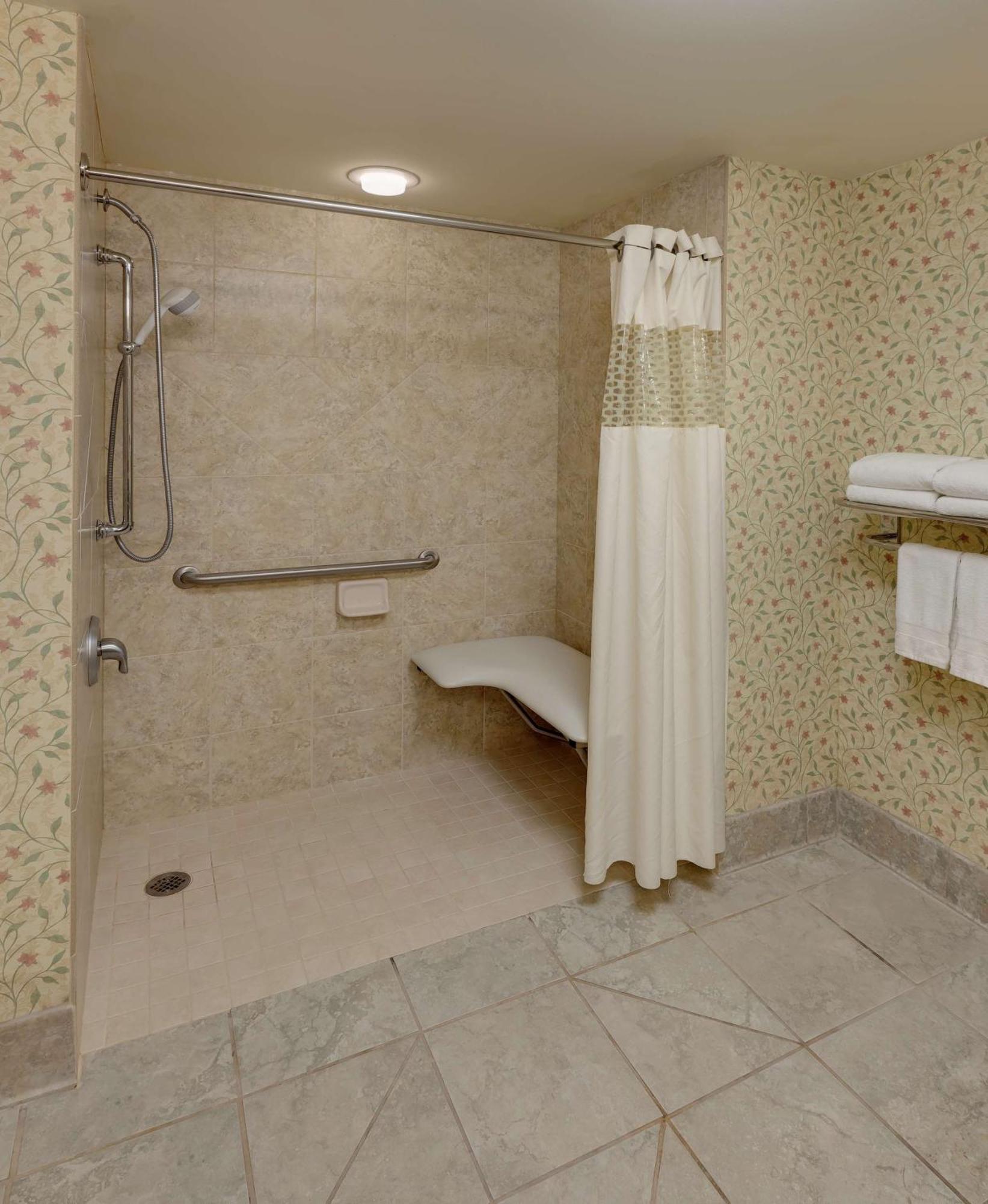 Hampton Inn & Suites Columbus Polaris Extérieur photo